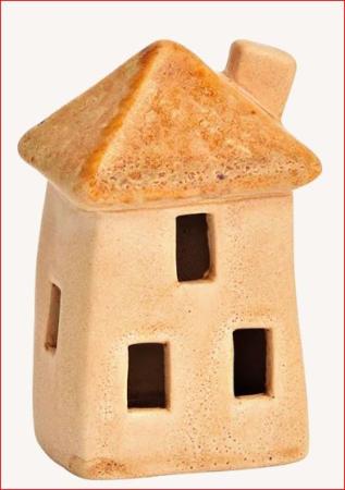 Haus aus Keramik Kamin rechts