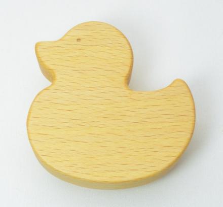 Ente Kinderhandwaschbürste mit hellen, weichen Naturborsten. Bürstenfabrik Keller seit 1869