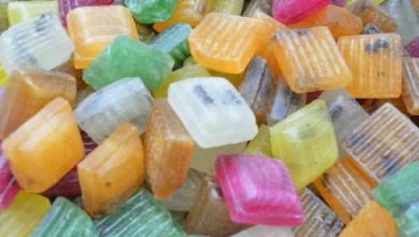 Eduard Edel Cachou Kräuterwürfel Bonbons mit Lakritz